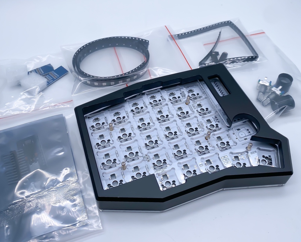 Sofle RGB – Enclose Case