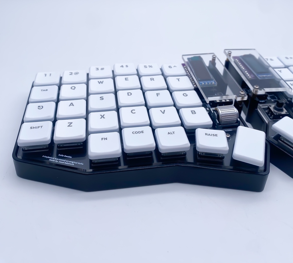 Bluefie - A wireless native Sofle Choc